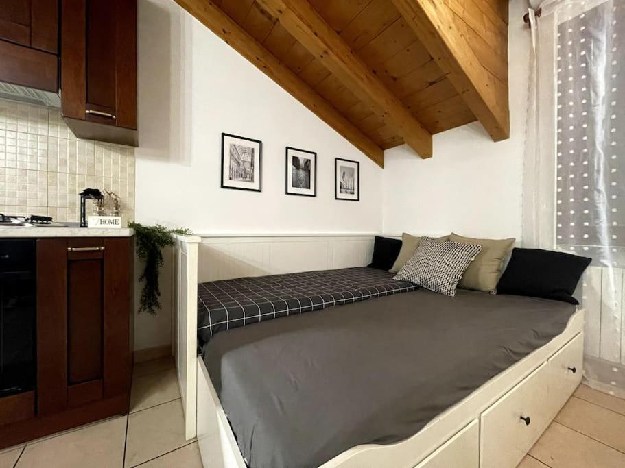 Mansarda Antica Milano Apartment ซานจูเลียโน มิลาเนเซ ภายนอก รูปภาพ